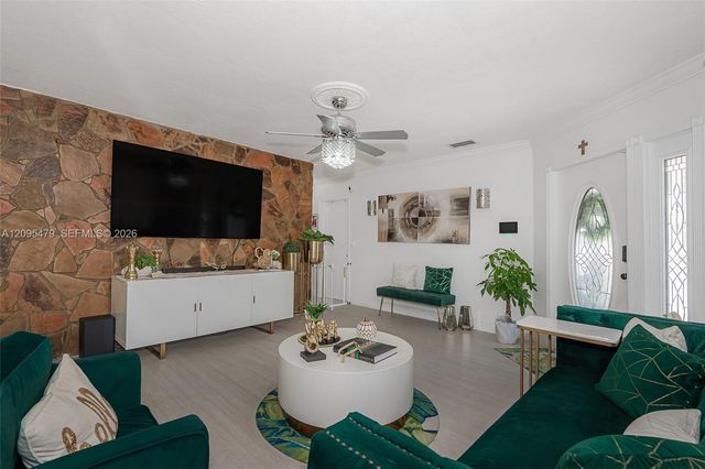 7171 Sheridan Street, Hollywood, FL 33024