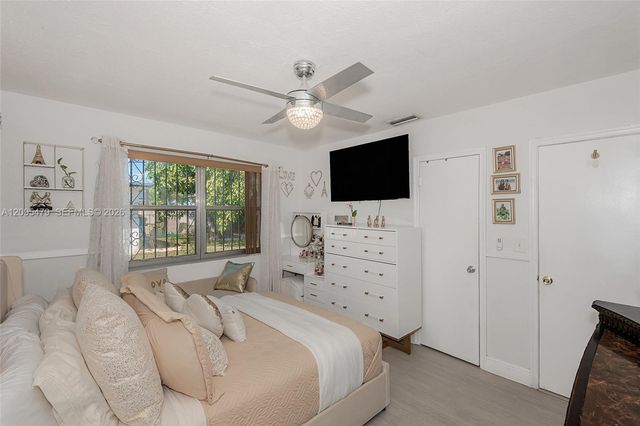 7171 Sheridan Street, Hollywood, FL 33024
