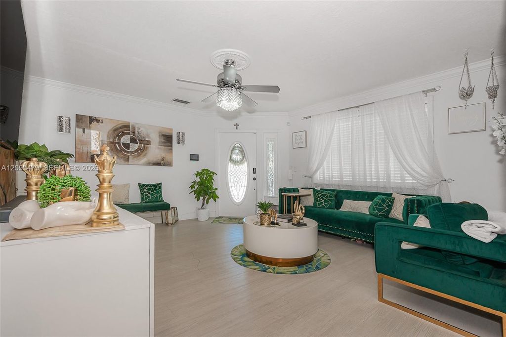 7171 Sheridan Street, Hollywood, FL 33024