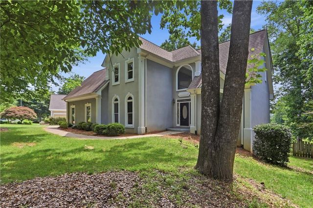 3044 Eagle Watch Drive, Woodstock, GA 30189