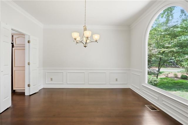 3044 Eagle Watch Drive, Woodstock, GA 30189