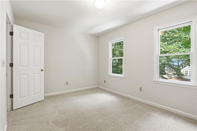3044 Eagle Watch Drive, Woodstock, GA 30189
