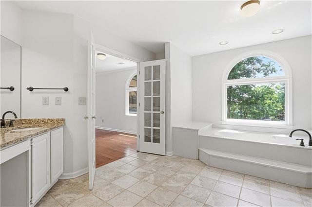 3044 Eagle Watch Drive, Woodstock, GA 30189