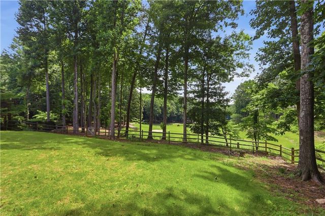 3044 Eagle Watch Drive, Woodstock, GA 30189