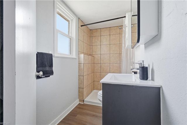 656 43rd ST, Newport News, VA 23607