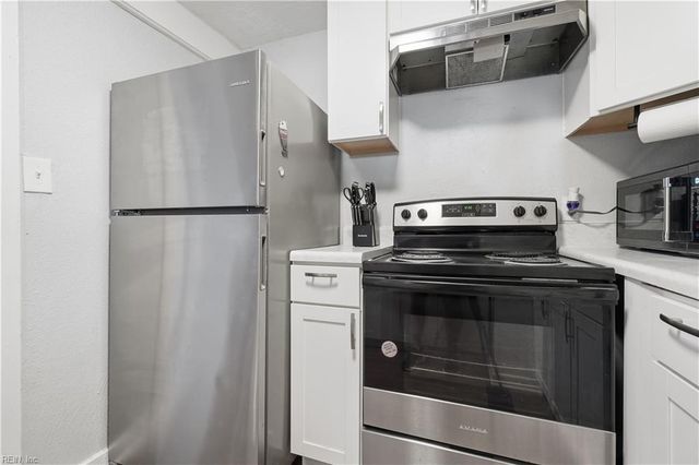 656 43rd ST, Newport News, VA 23607