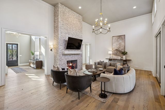 8100 Mountaintop Dr, College Grove, TN 37046