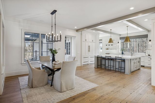 8100 Mountaintop Dr, College Grove, TN 37046