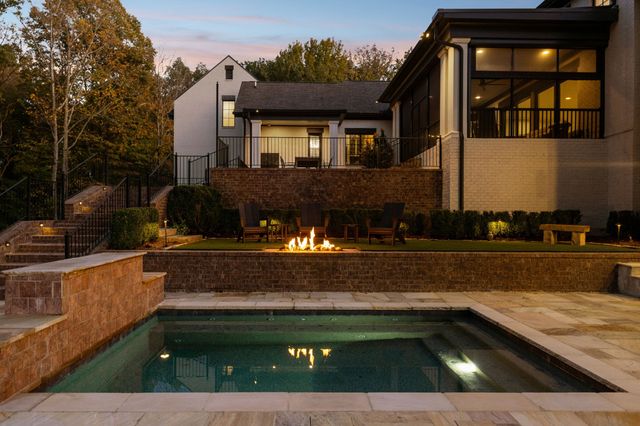 8100 Mountaintop Dr, College Grove, TN 37046