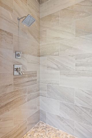 8100 Mountaintop Dr, College Grove, TN 37046