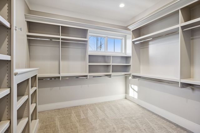 8100 Mountaintop Dr, College Grove, TN 37046