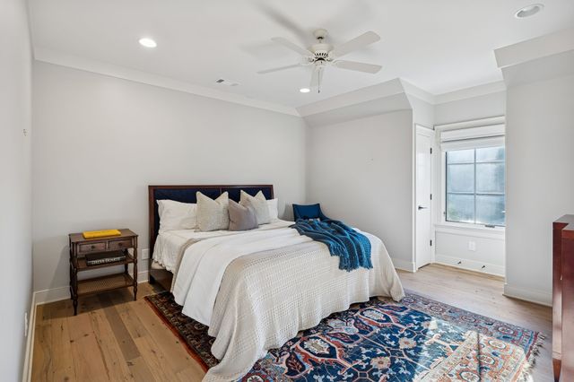 8100 Mountaintop Dr, College Grove, TN 37046