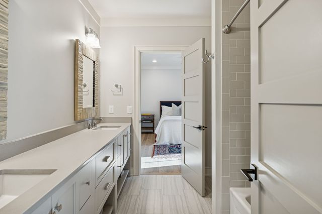 8100 Mountaintop Dr, College Grove, TN 37046