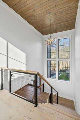 8100 Mountaintop Dr, College Grove, TN 37046