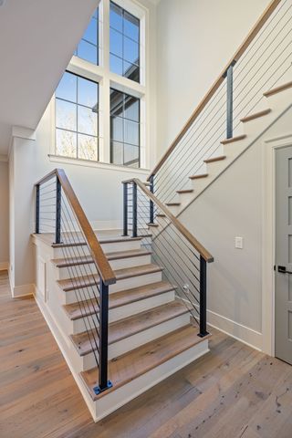 8100 Mountaintop Dr, College Grove, TN 37046