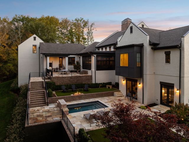 8100 Mountaintop Dr, College Grove, TN 37046