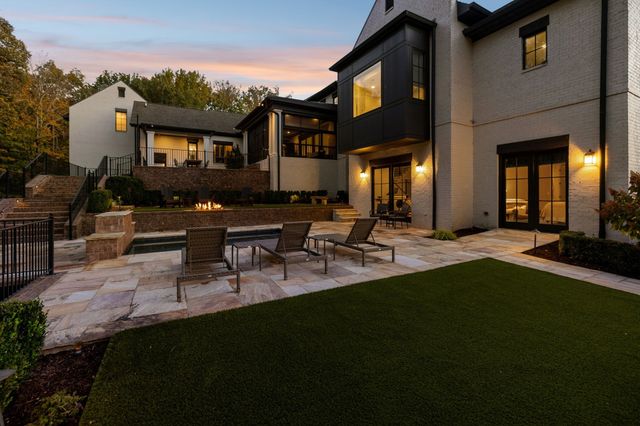 8100 Mountaintop Dr, College Grove, TN 37046