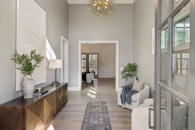 8100 Mountaintop Dr, College Grove, TN 37046