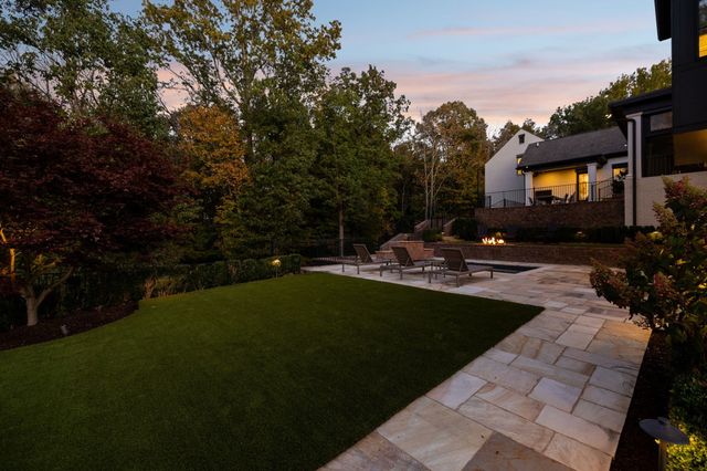 8100 Mountaintop Dr, College Grove, TN 37046