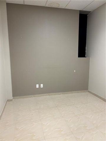 600 S Shary Road, Mission, TX 78572