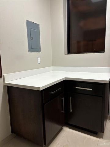 600 S Shary Road, Mission, TX 78572