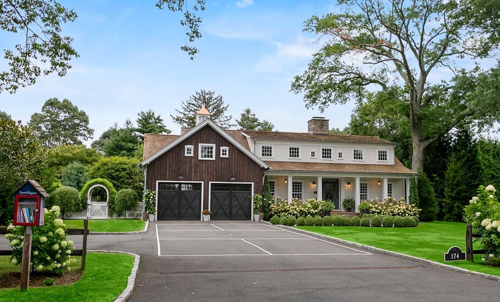 174 Sunnieholme Drive, Fairfield, CT 06824