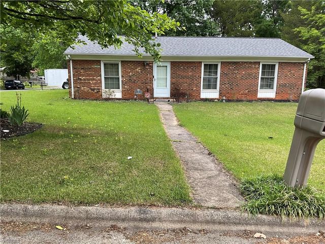 1 Tilley Court, Greensboro, NC 27402