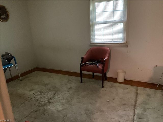 1 Tilley Court, Greensboro, NC 27402