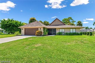 9908 White Sands PL, Bonita Springs, FL 34135