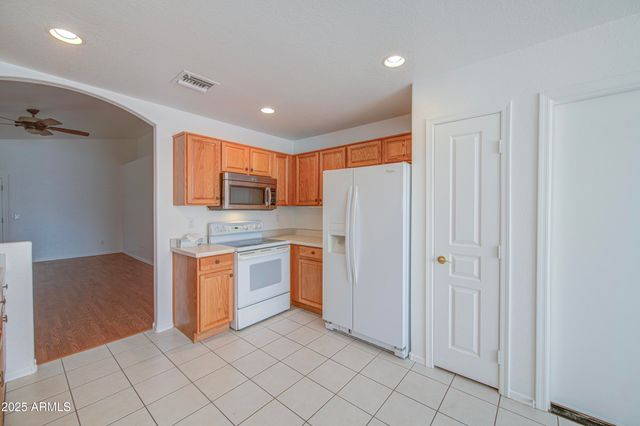 1546 E 12TH Street, Casa Grande, AZ 85122