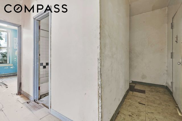 184 Stuyvesant Avenue D2, New York City, NY 11221
