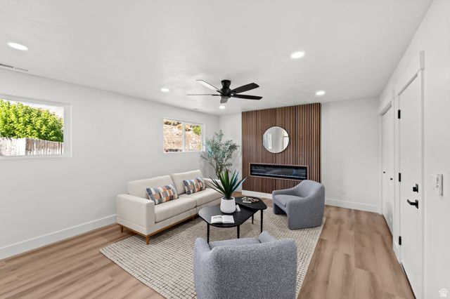 5438 S BRANDONWOOD DR, Murray, UT 84123