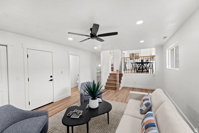 5438 S BRANDONWOOD DR, Murray, UT 84123