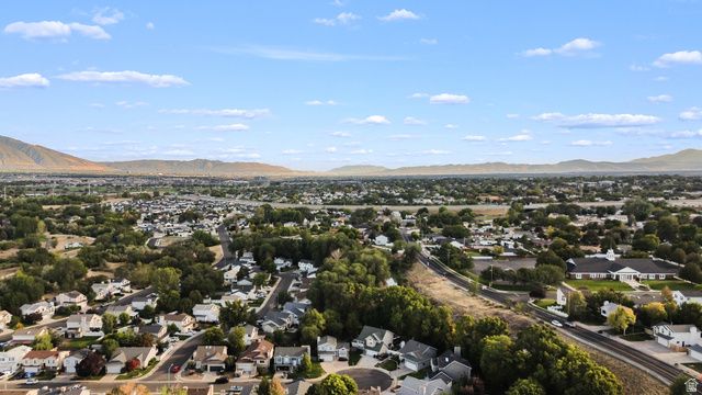 5438 S BRANDONWOOD DR, Murray, UT 84123