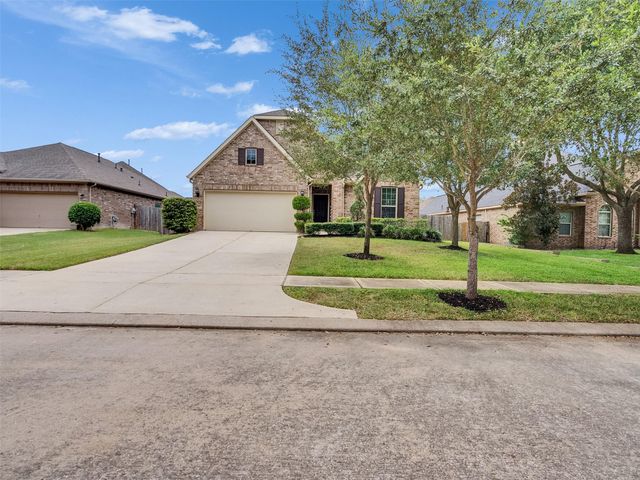 310 Fairwood Springs Lane, Richmond, TX 77406