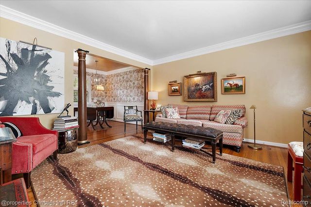 1814 Graefield Road, Birmingham, MI 48009