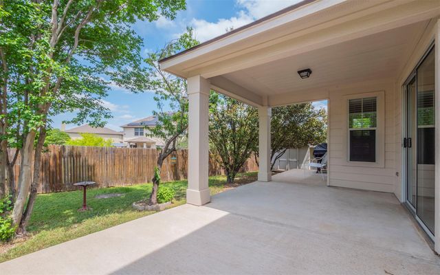 504 Dark Tree LN, Round Rock, TX 78664