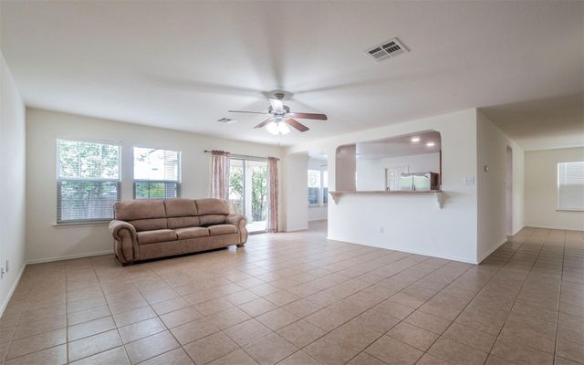 504 Dark Tree LN, Round Rock, TX 78664