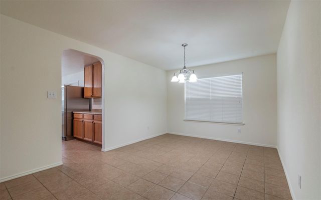 504 Dark Tree LN, Round Rock, TX 78664