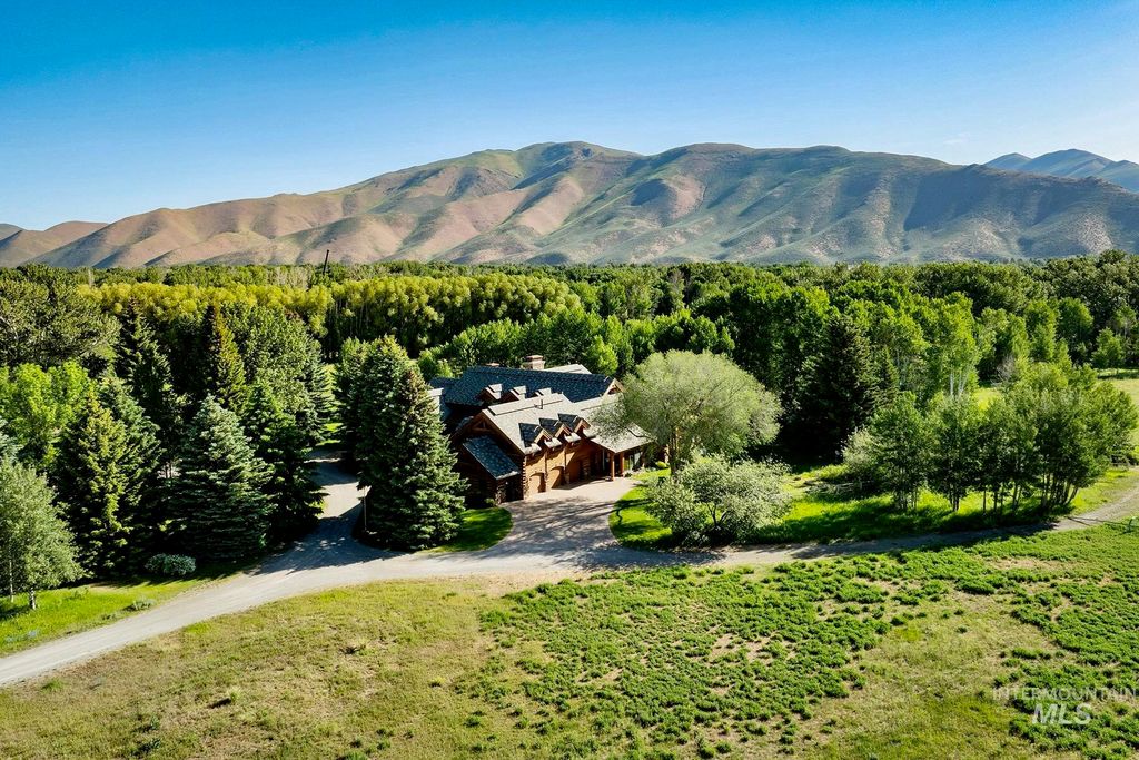 40 Fox Hollow Gulch Rd, Bellevue, ID 83313 photo 5
