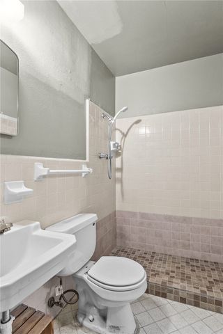 445 Pennington Dr, Corpus Christi, TX 78412