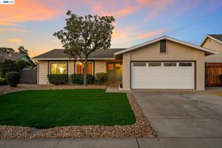 855 Hanover Street, Livermore, CA 94551