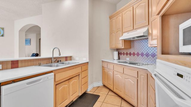 6019 Purple Aster Lane NE, Albuquerque, NM 87111