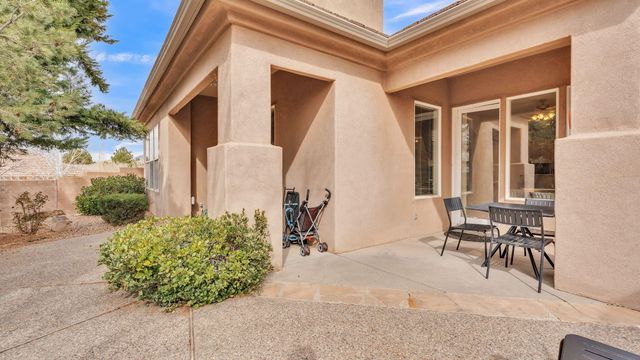 6019 Purple Aster Lane NE, Albuquerque, NM 87111
