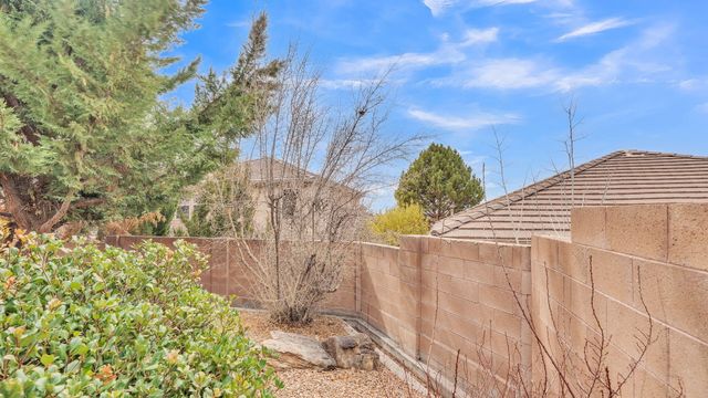 6019 Purple Aster Lane NE, Albuquerque, NM 87111