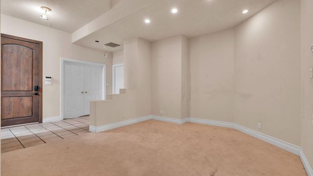 6019 Purple Aster Lane NE, Albuquerque, NM 87111