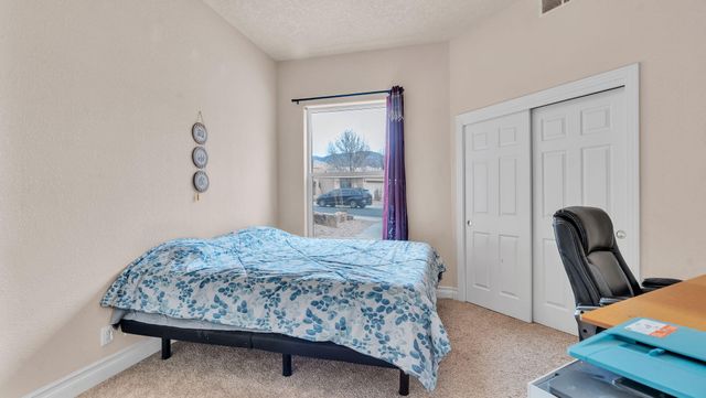 6019 Purple Aster Lane NE, Albuquerque, NM 87111