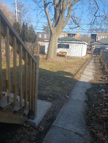 7435 S Indiana Avenue, Chicago, IL 60619