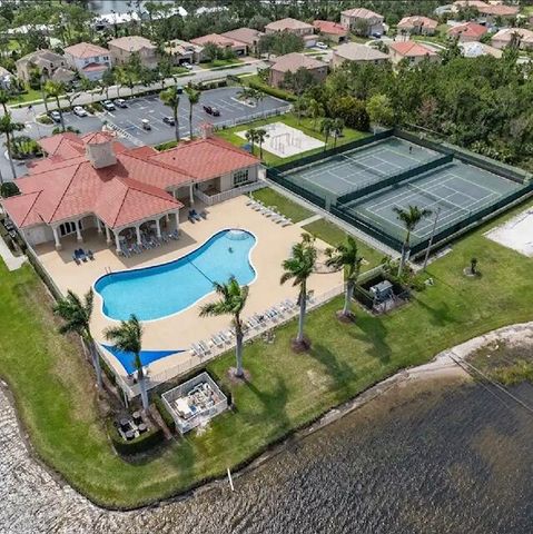 5642 Sunberry Circle, Fort Pierce, FL 34951