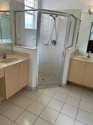 5642 Sunberry Circle, Fort Pierce, FL 34951